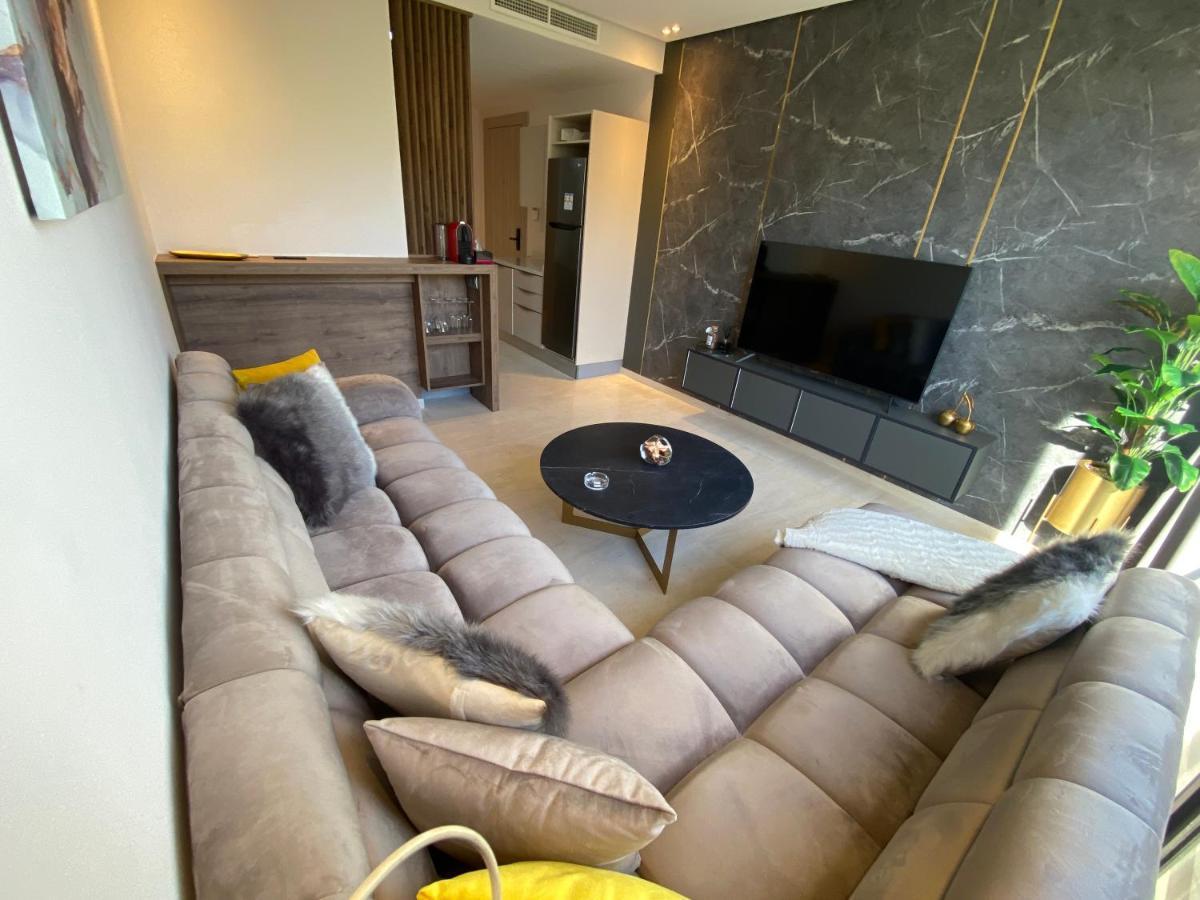 Tres Beau Studio A Ain Diab Casablanca Exterior foto